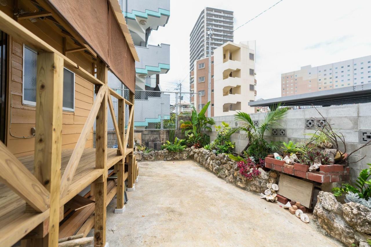 沖縄古民家お宿ななつぼし Okinawa Traditional House Nanatsuboshi 那霸 外观 照片